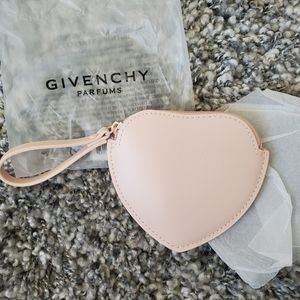 GIVENCHY Parfums Zippered ♡ Pouch